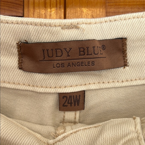 Judy Blue Bone 90s Straight Jeans Plus Size 24W NWT High‑Waist Distressed - Picture 2 of 11